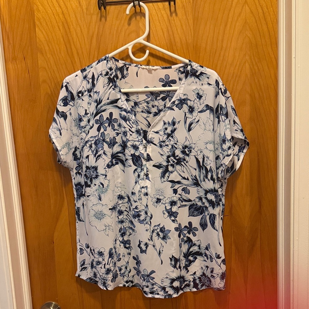 Maurices Blue and White Floral Blouse